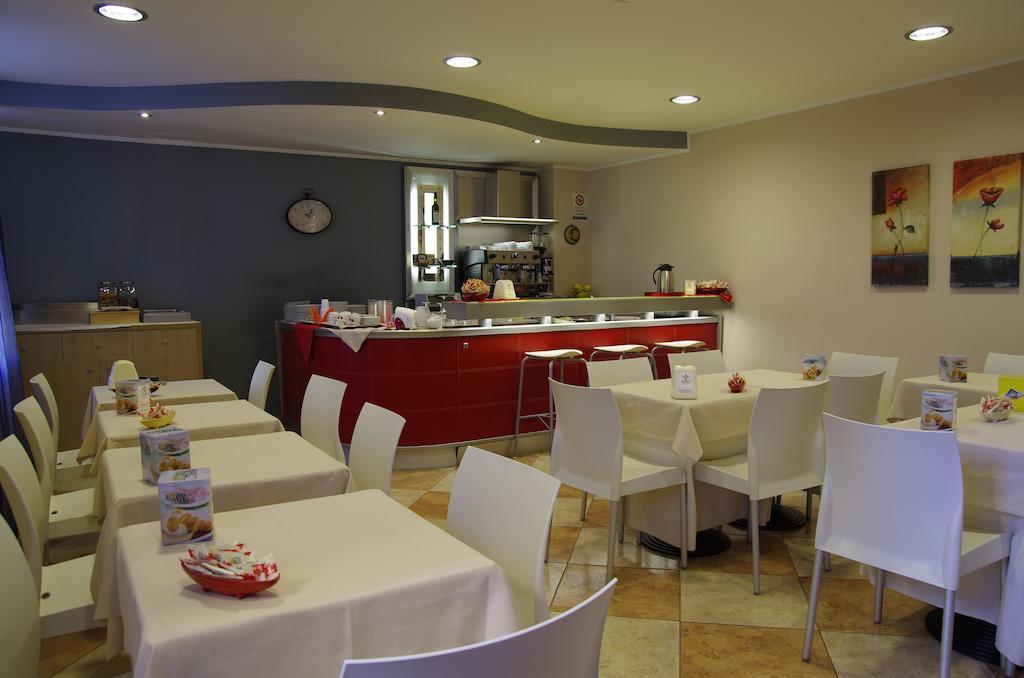 Hotel San Martino กัสซีบิเล ภายนอก รูปภาพ